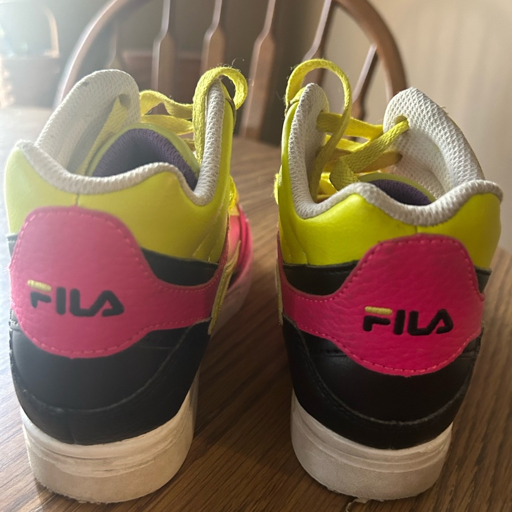 Fila Hi-top sneakers - girls size 13 pink yellow black - Picture 6 of 6